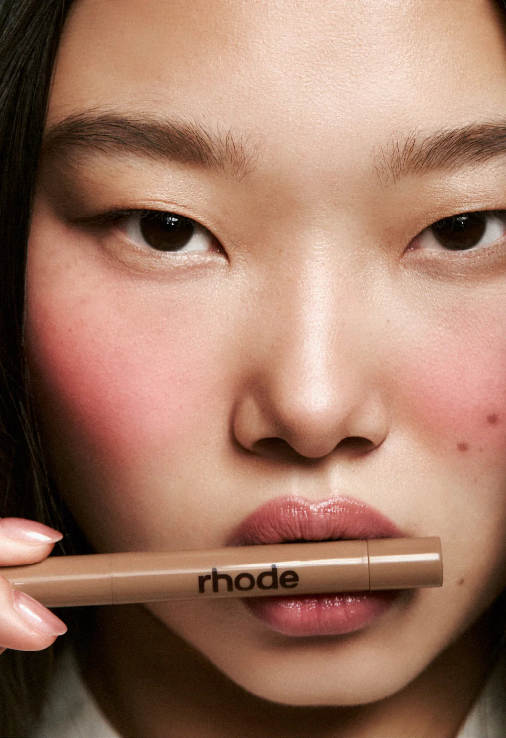 Lip Shape Rhode Lift